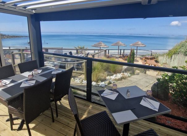 restaurant aux terrasses de la plage - la trinite sur mer