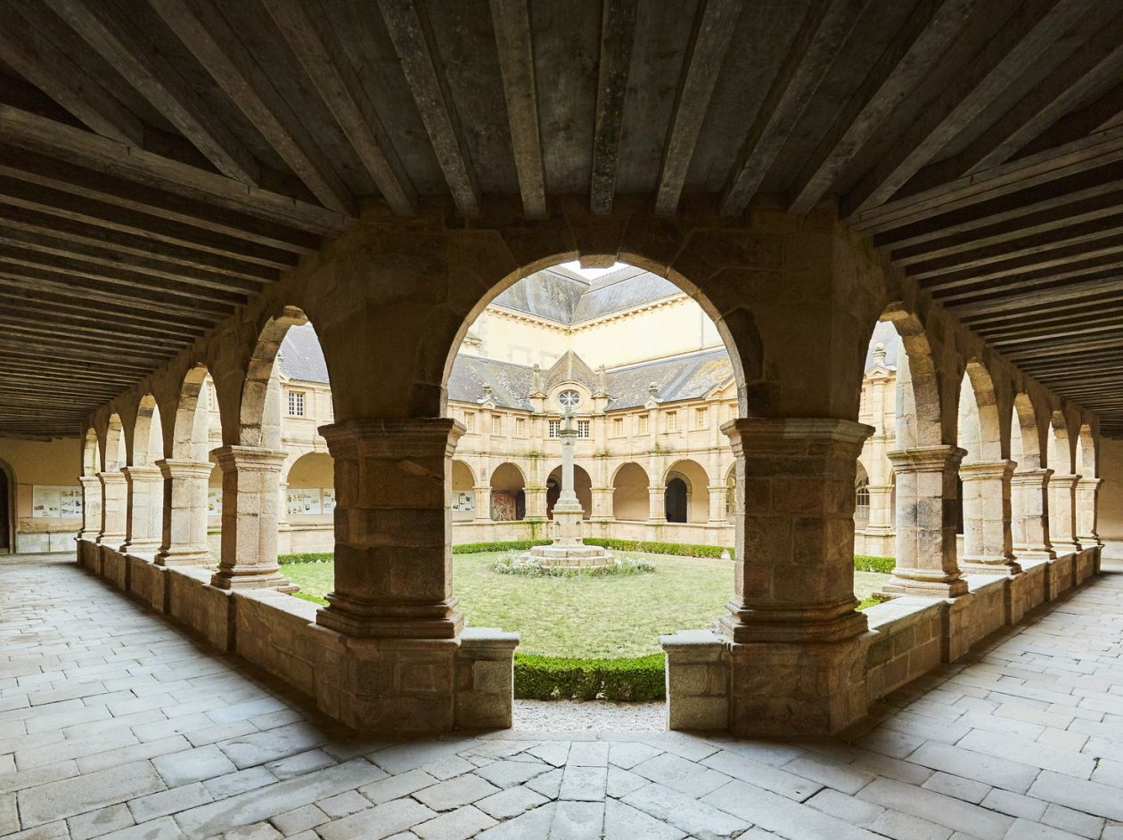 ste anne auray - alexandre lamoureux - oti baie de quiberon tourisme ste anne auray - alexandre lamoureux - oti baie de quiberon tourisme